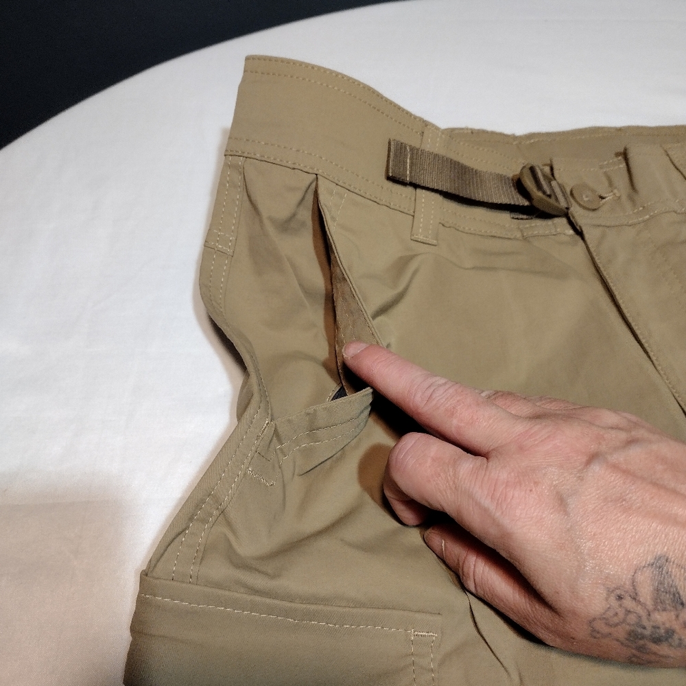 ZeroXposur Oak/Tan Ryder Belted Travel UPF50 Adjustable Waistband Shorts - Picture 11 of 14